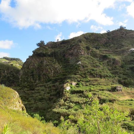 La Cueva De Angel B&B Firgas Dış mekan fotoğraf